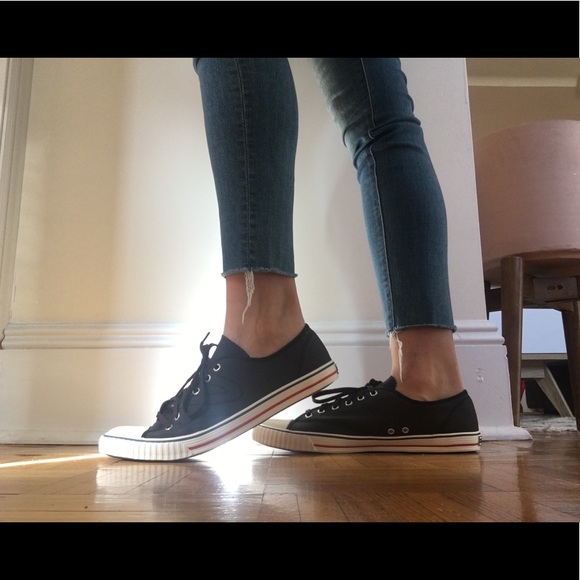 Tretorn Women's Tournament Canvas Sneaker 9.5 - Picture 2 of 7